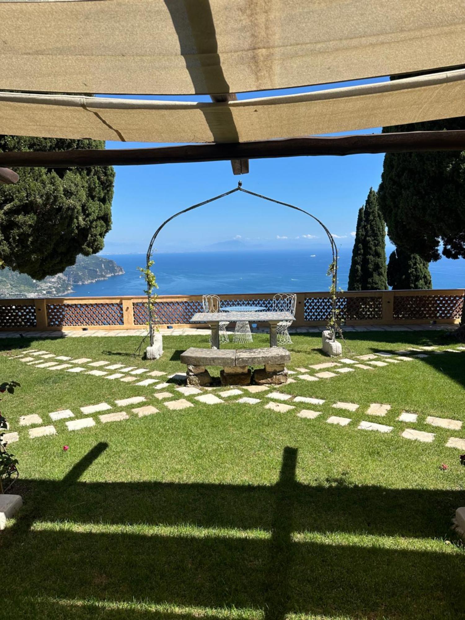 Villa Barluzzi Равелло Экстерьер фото